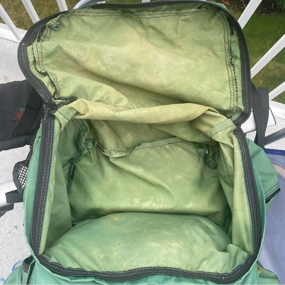 Vintage Jansport Green Aluminum External Frame Backpack Hip Wings - Picture 9 of 13